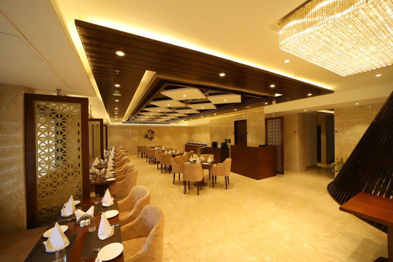 Hotel Dvij Inn Jaipur Eksteriør bilde