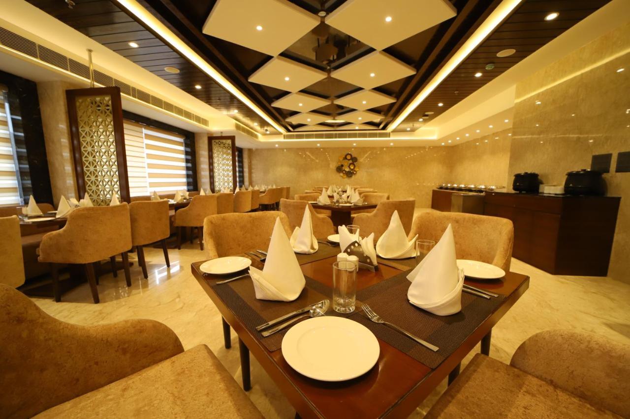 Hotel Dvij Inn Jaipur Eksteriør bilde