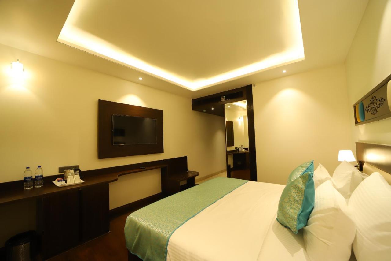 Hotel Dvij Inn Jaipur Eksteriør bilde