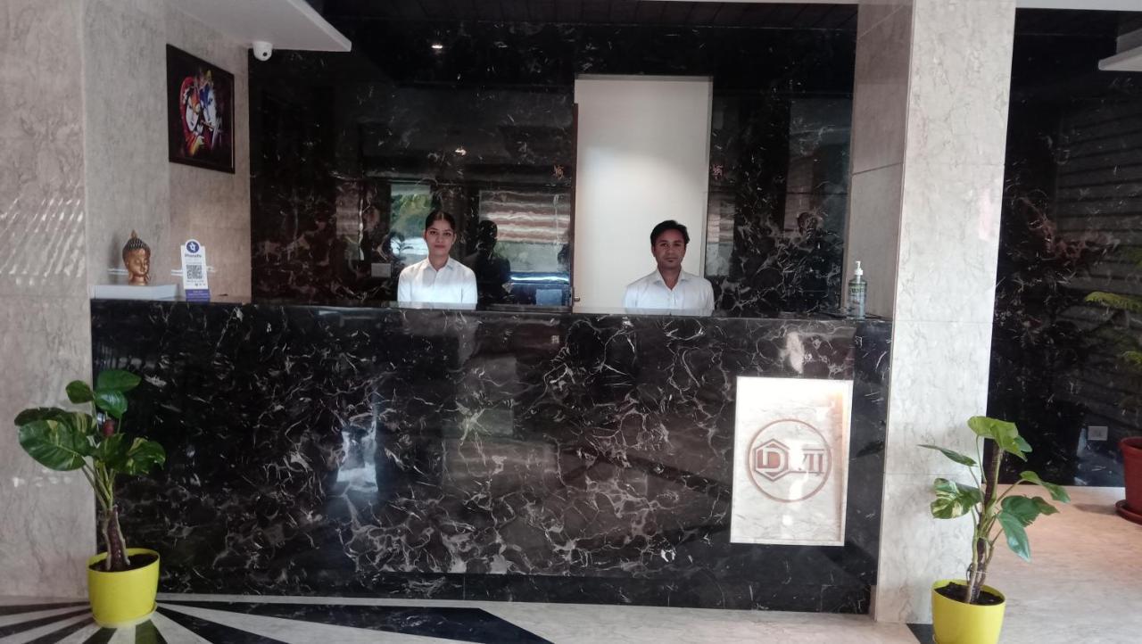 Hotel Dvij Inn Jaipur Eksteriør bilde
