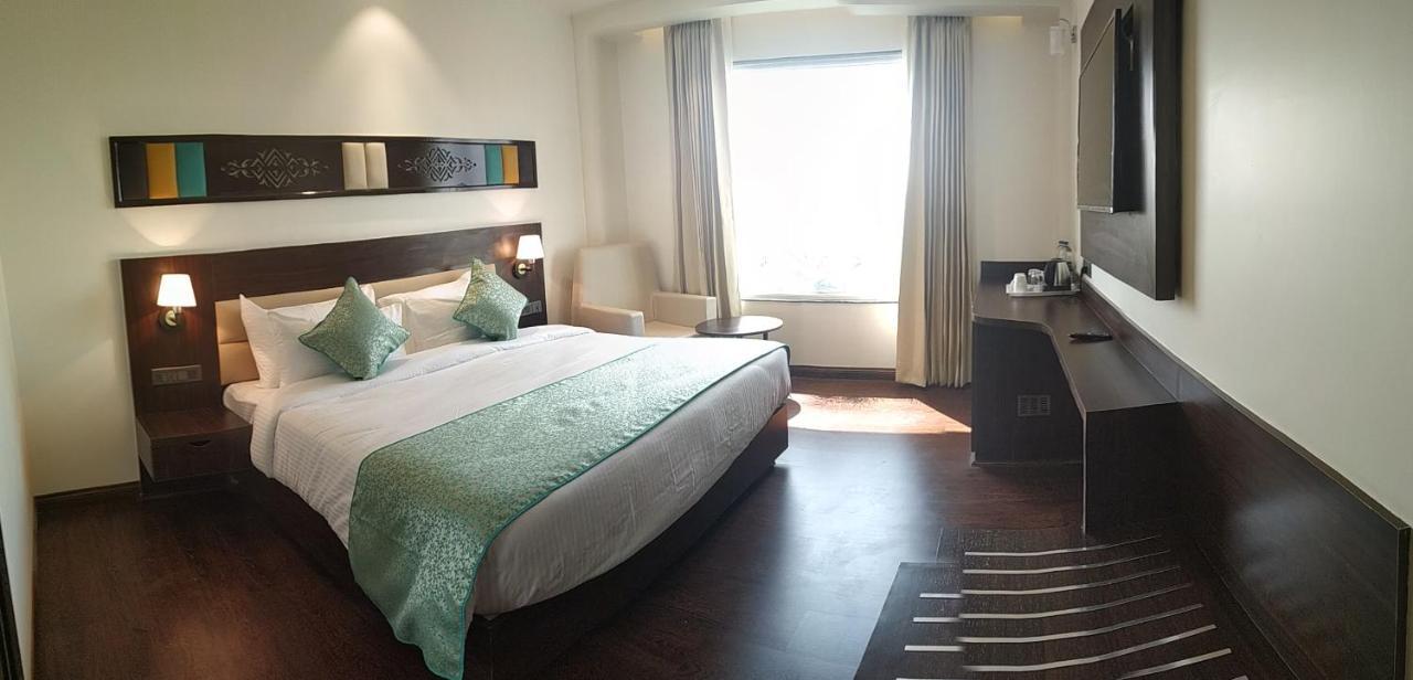 Hotel Dvij Inn Jaipur Eksteriør bilde